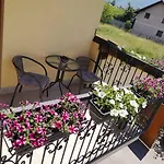 Garden Blue - Free Parking