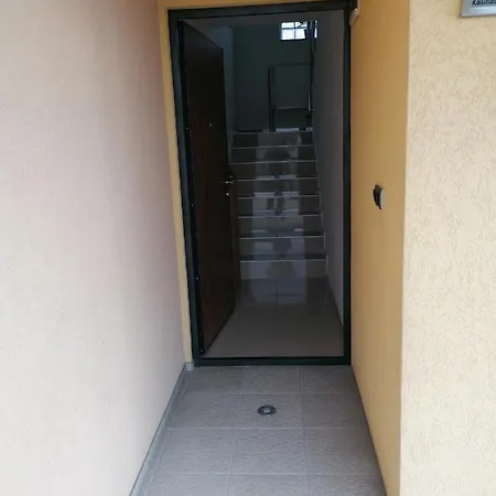 Garden Blue - Free Parking